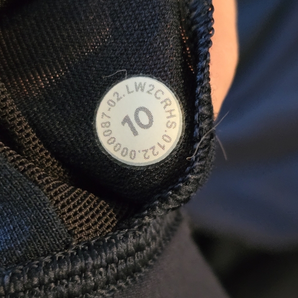 Lululemon Flo Y bra - Picture 3 of 3